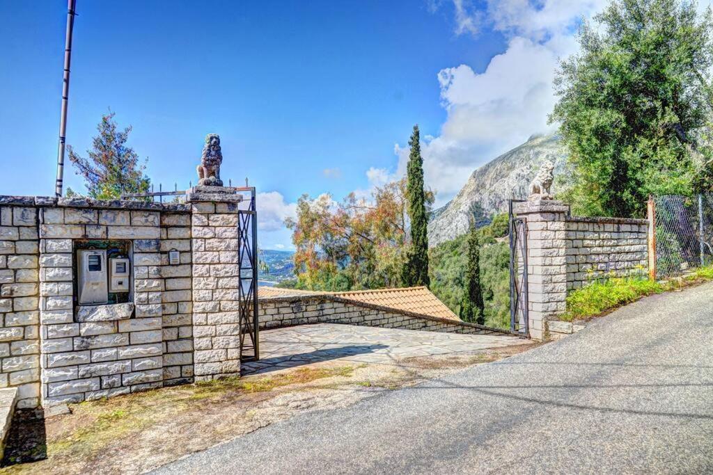 Rolling Stolis Home Katavolos Exterior photo